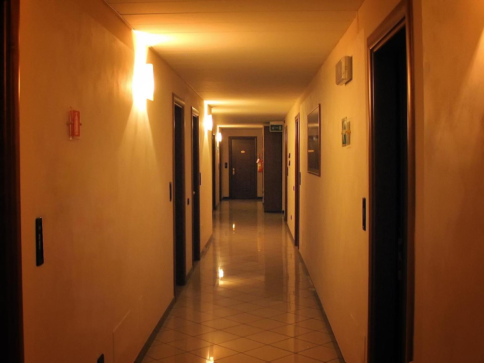 Hotel Stazione ลีวอร์โน ภายนอก รูปภาพ